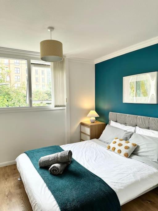 6 Guests House Old Trafford,Media City,City Centre, Free Parking Manchester Extérieur photo