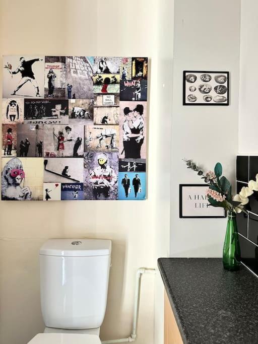 6 Guests House Old Trafford,Media City,City Centre, Free Parking Manchester Extérieur photo