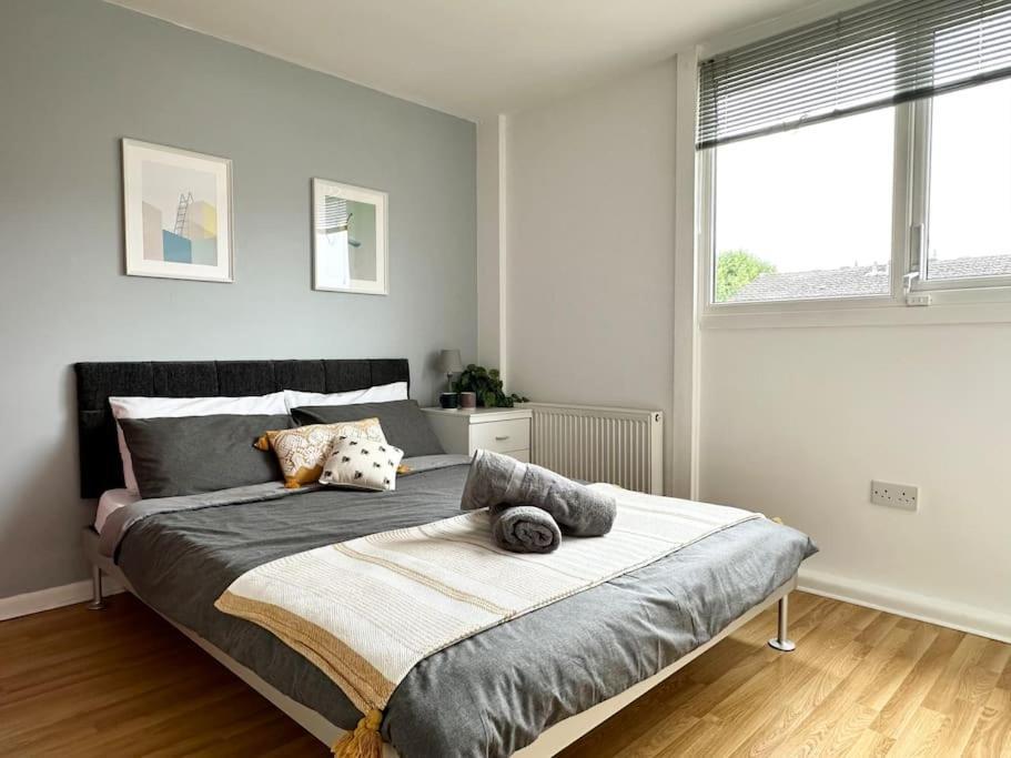 6 Guests House Old Trafford,Media City,City Centre, Free Parking Manchester Extérieur photo